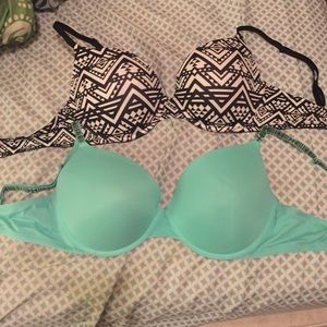 2 pink Victoria secret push-up bras