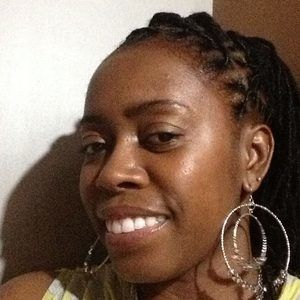 Meet your Posher, Nicole trini