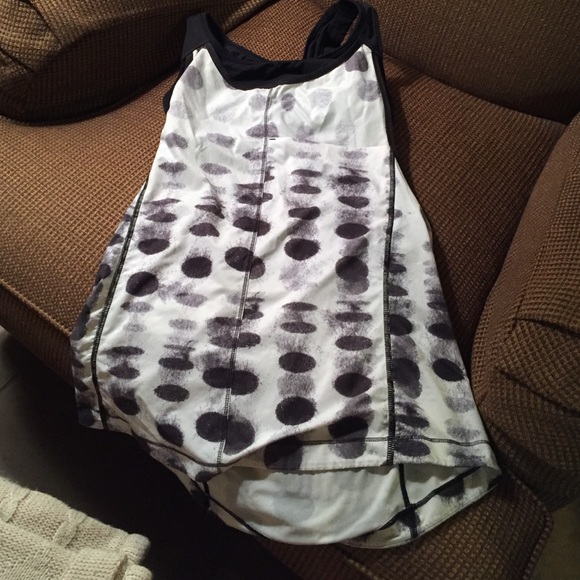 Workout top with built in bra