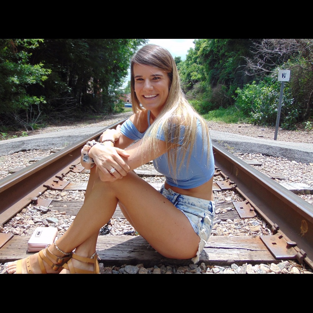 Meet your Posher, Kelly