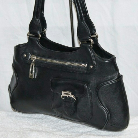 COLE HAAN: CLASSIC BLACK LEATHER BAG