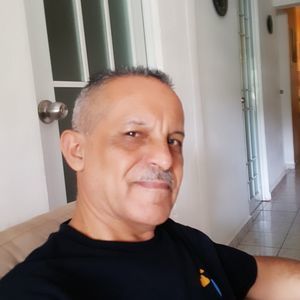 Meet your Posher, Rene