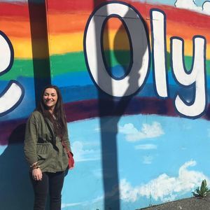 Meet your Posher, Ellese