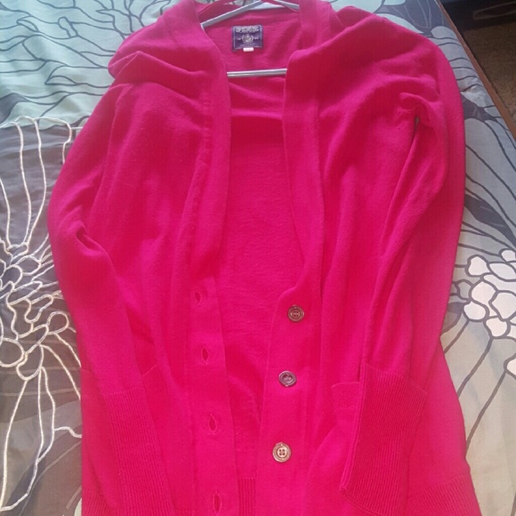V.s cardigan