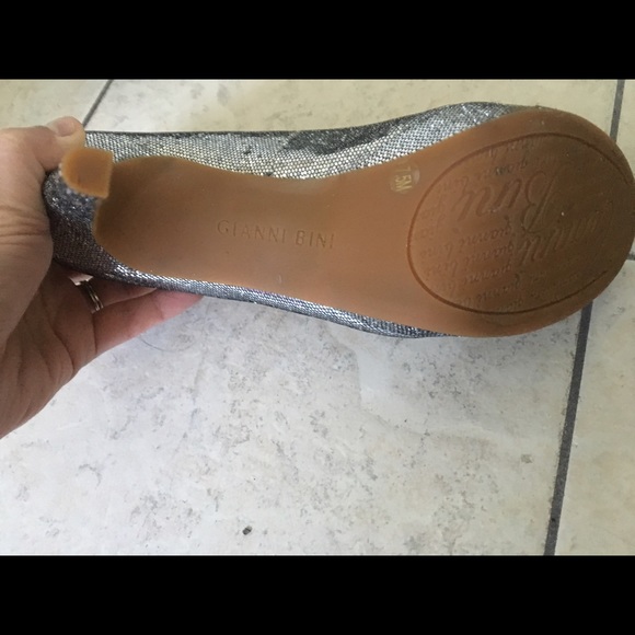 Gianni Bini heels - Picture 2 of 3
