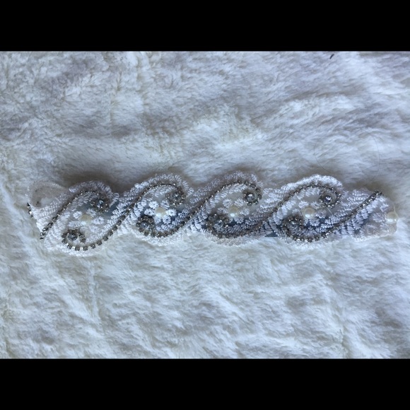 Lace accent headband