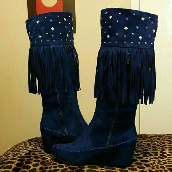 Wedge moccasins - Picture 1 of 8