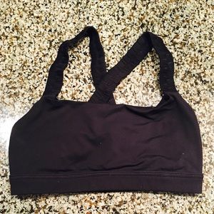 Lululemon black sports bra 2