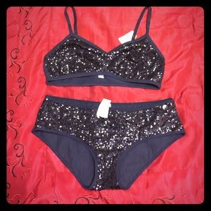 Sequined bralette and boy brief set