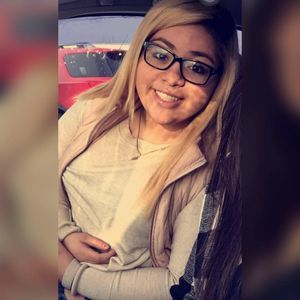 Meet your Posher, Marissa