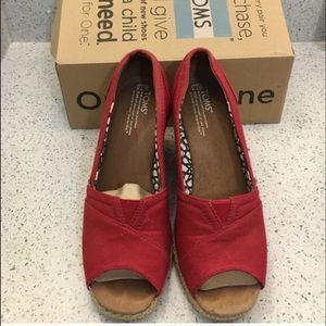 Toms wedge sandals