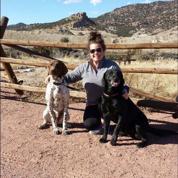 Hi! Welcome to my closet! - Picture 2 of 3