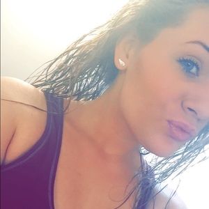 Meet your Posher, Tiffany