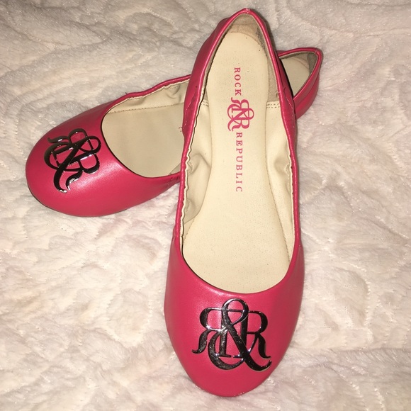 Rock & Republic Ballet Flats