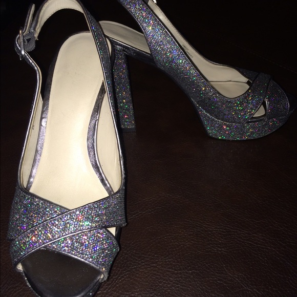 Nine West Peep Toe Shoes. - Picture 3 of 4