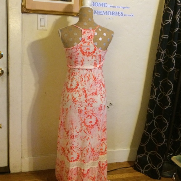 Pink floral maxi dress - Picture 3 of 4