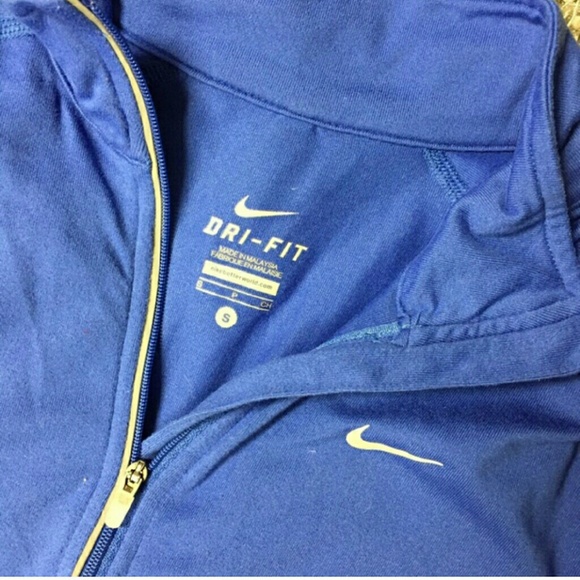 Nike pullover - Picture 2 of 2