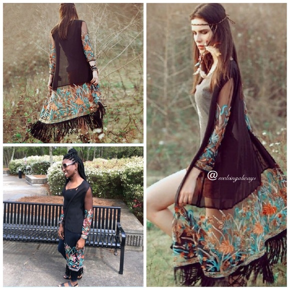 ππHost Pick New Beautiful Floral Kimonoππ - Picture 2 of 8