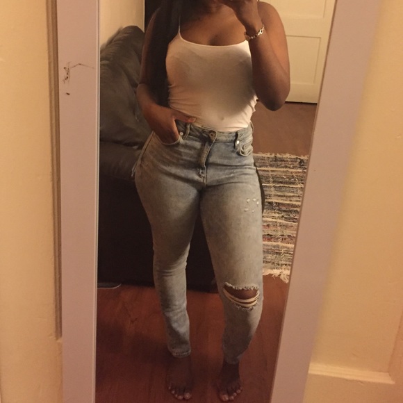 High waisted jeans