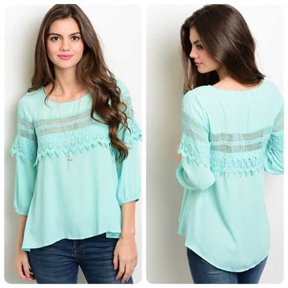 Beautiful mint crochet hi lo blouse! LAST CHANCE - Picture 3 of 3