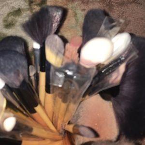 Meet your Posher, Marie