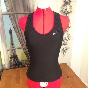 Nike workout tank with build in bra