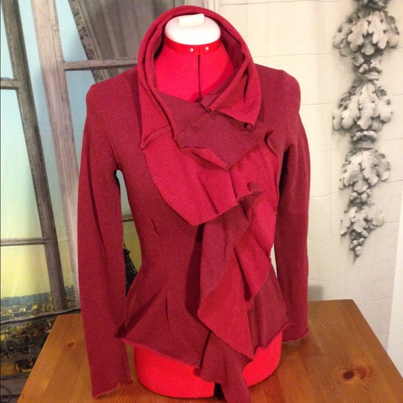 Asymmetrical knit jacket