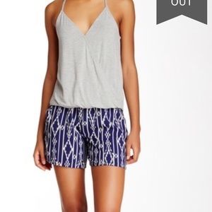 🆕Lily White Print Shorts XSmall