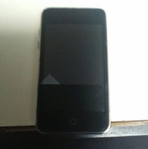 8GB iPod touch 2nd generation