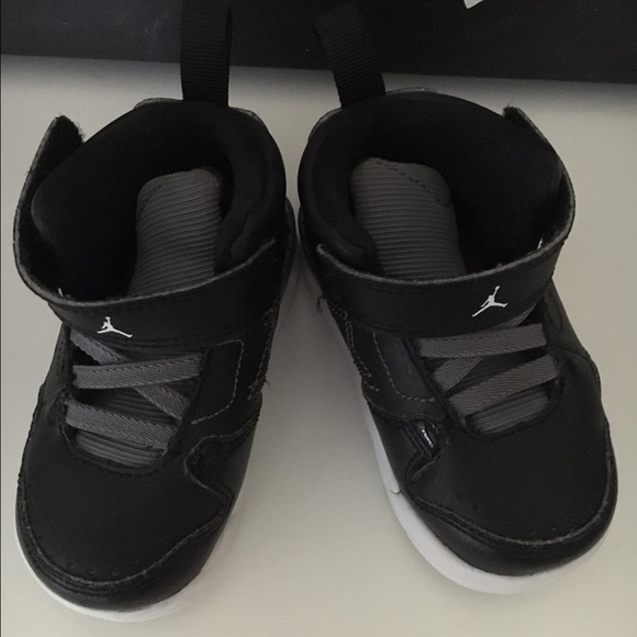 Toddler jordan shoe - Picture 2 of 4