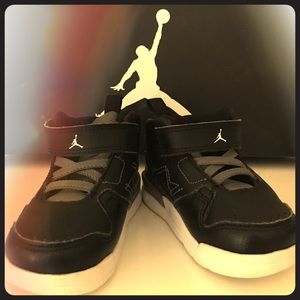 Toddler jordan shoe