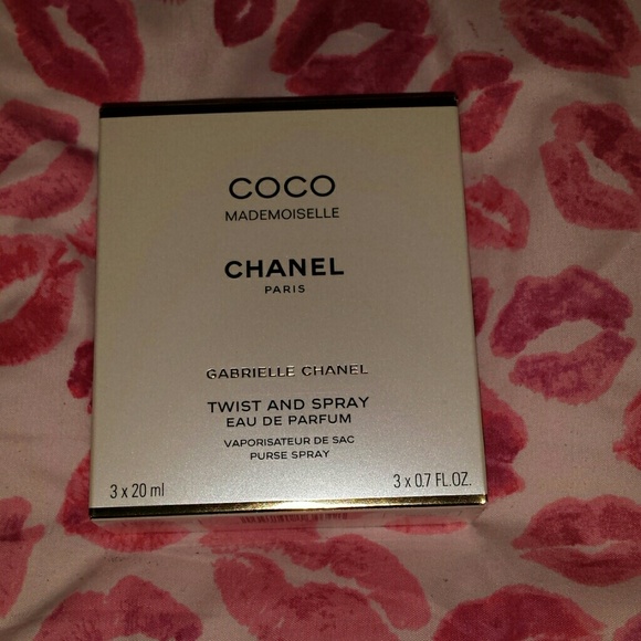 Coco mademoiselle Gabrielle chanel twist and spray