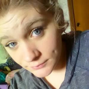 Meet your Posher, Leah