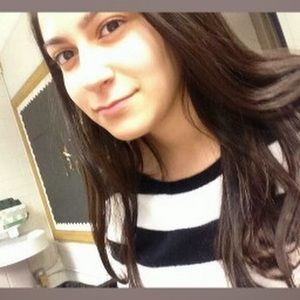 Meet your Posher, Daniella