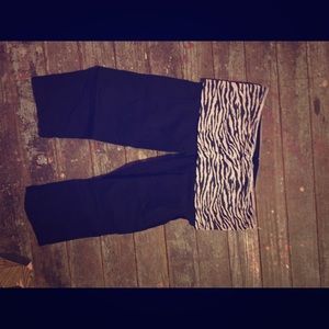 Yoga pants size M