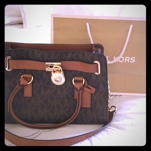 Michael Kors Hamilton Medium Tote