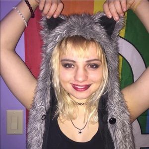 Long fox/wolf hat with hand pockets (gloves?)