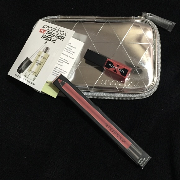 NEW SMASHBOX LIP PENCIL, GLOSS, PRIMER & BAG SET
