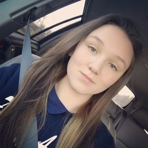 Meet your Posher, Abby