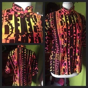 Bright blacklight reactive top
