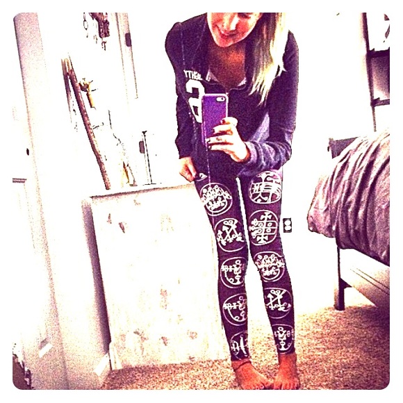 Occult Symbol Goth Leggings *not killstar*