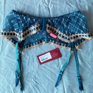 Curvy Kate Garter & bra