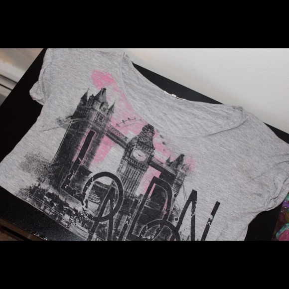 London crop top