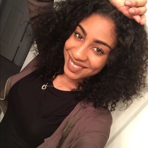 Meet your Posher, Taylor