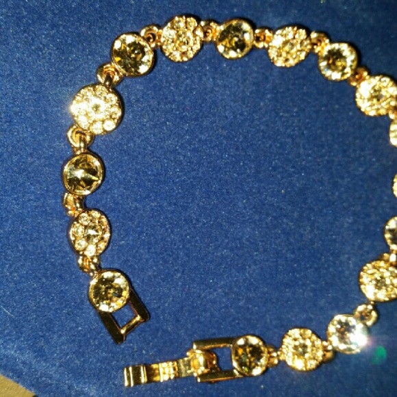 Authentic Vintage Givenchy Gold Designer Bracelet - Picture 3 of 4