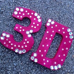 Meet your Posher, Elaine