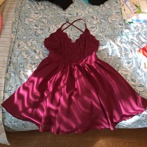 Tobi Maroon Dress