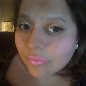 Meet your Posher, Karina