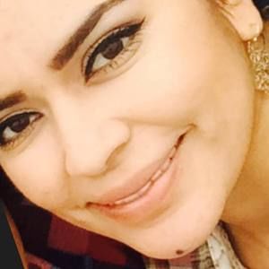 Meet your Posher, Gloria