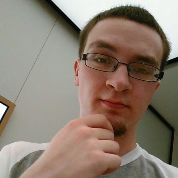 Meet your Posher, Kyle - Picture 1 of 1